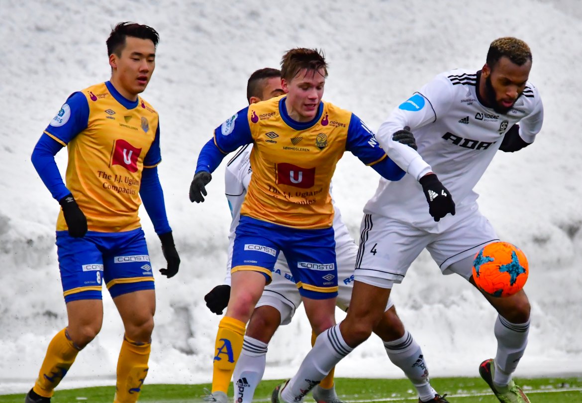 Stopperkjempen Reiss Greenidge fikk sine første minutter som Arendal-spiller i treningskampen mot Jerv.