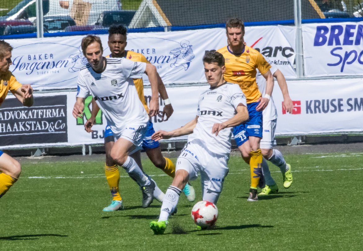 Ylldren Ibrahimaj og Petar Rnkovic - to av dem som gjorde det til en vanskelig dag på jobben for Jerv.
