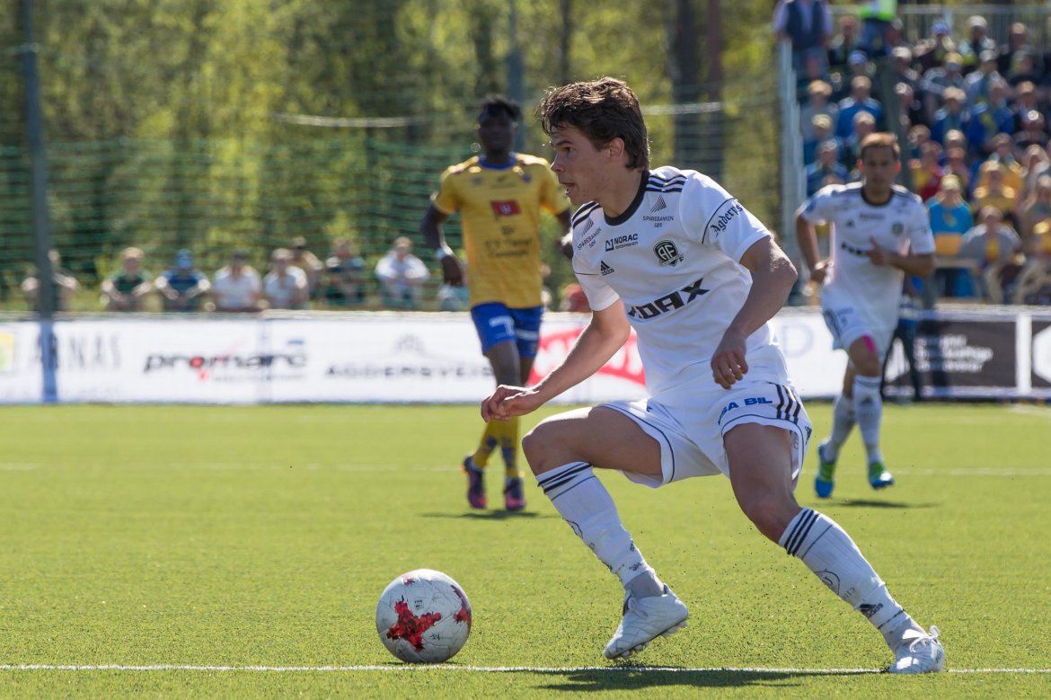 Tobias Henanger har full kontroll.