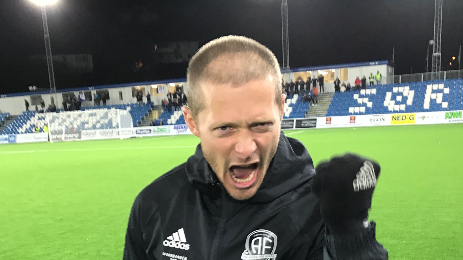 Mattias Andersson jublende glad!
