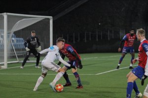 Conrad Wallem i treningskamp mot Express