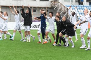 Jubel etter seier mot Grorud.