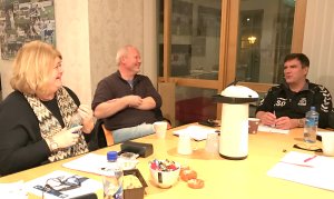 Arendal Fotball kan se tilbake på et historisk godt år i 2016. Her fra et styremøte der vi ser Sidsel Pettersen, Per Carsten Michelsen og styreleder Jan Sigurd Otterlei.