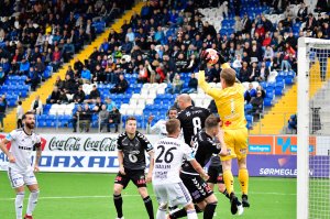 Bare en ekstremt god Sondre Rossbach i Odd-målet hindret cup-bombe på Norac stadion onsdag.