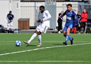 Shariff Cham og Arendal Fotball er regnet blant outsiderne til opprykk, i det som regnes som den klart sterkeste av de to avdelingene i 2. divisjon denne sesongen. 