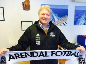 Rune Aarrestad og Norac er en langsiktig samarbeidspartner for Arendal Fotball. Nå har de forlenget avtalen som generalpartner for klubben, i tillegg til at selskapet har kjøpt rettighetene til stadionnavnet de neste 12 årene.