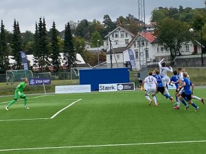 Preben Skeie i duell mot Kjelsås.