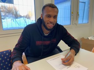 Reiss Greenidge har signert for Arendal Fotball.