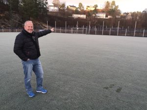 Per Carsten Michelsen gleder seg over fremgang i stadionplanleggingen. - Vi må flytte den nye banen 10-15 meter lenger mot nord, konstaterer han.