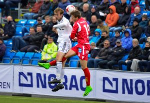 Petar Rnkovic i duell mot Levanger.