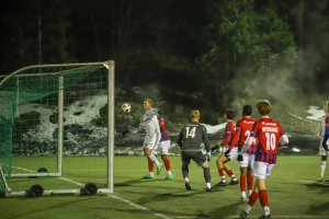 Andreas Hellum bryster inn 5-0 mot Fram Larvik.