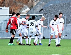 Juniorlaget er i siget og er klar for 2. runde av NM. 