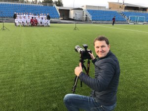 Jan Espen Thorvildsen har tatt årets klubbilder for Arendal Fotball!