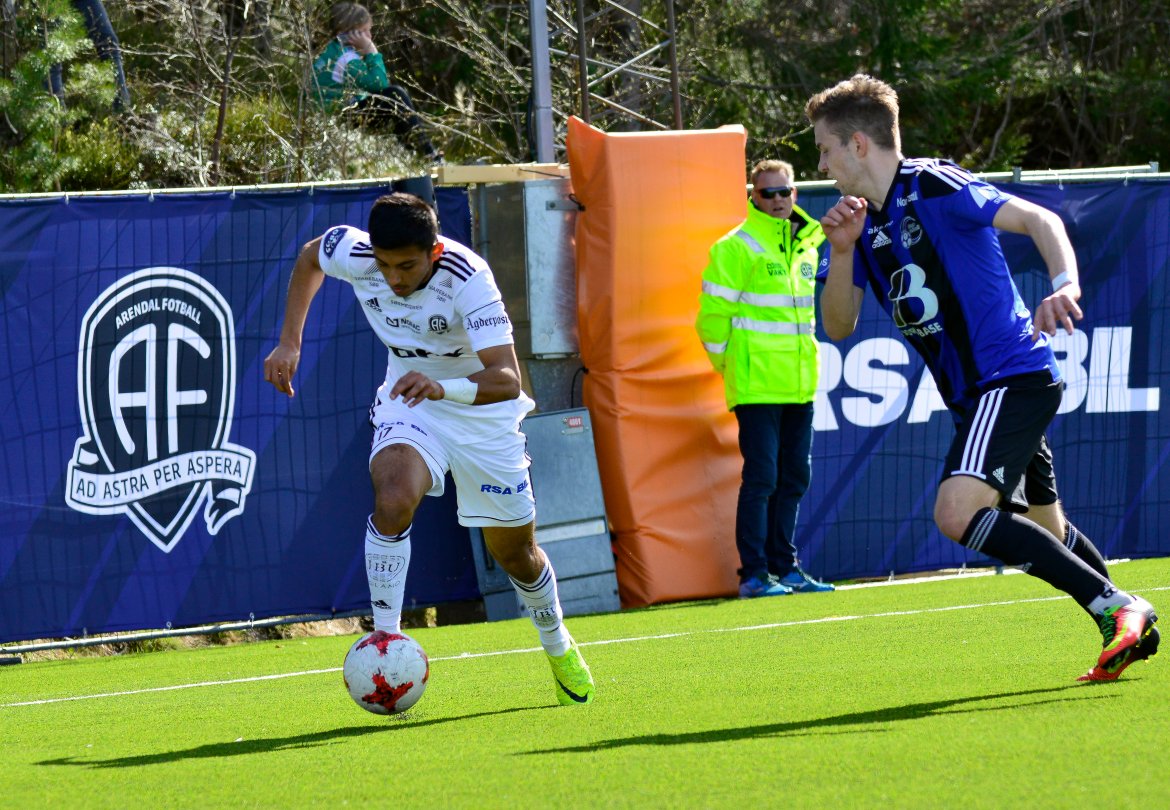 Adnan Mohammad mot Florø.