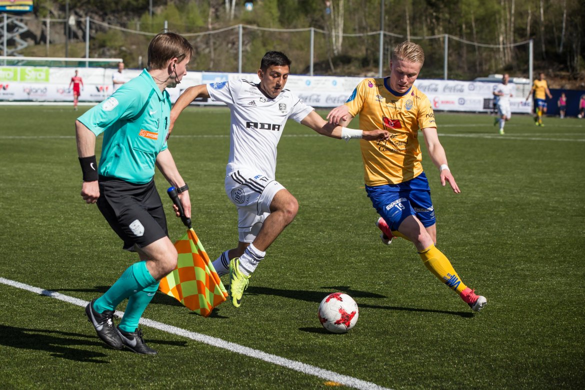 Adnan Mohammed herjet på høyrekanten, spesielt før pause.