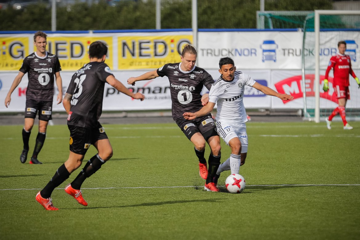 Adnan Mohammad ble passet godt på av Elverum, men viste likevel fine detaljer.