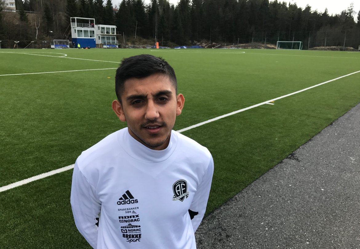 Adnan Mohammad er nå spilleklar for Arendal Fotball.