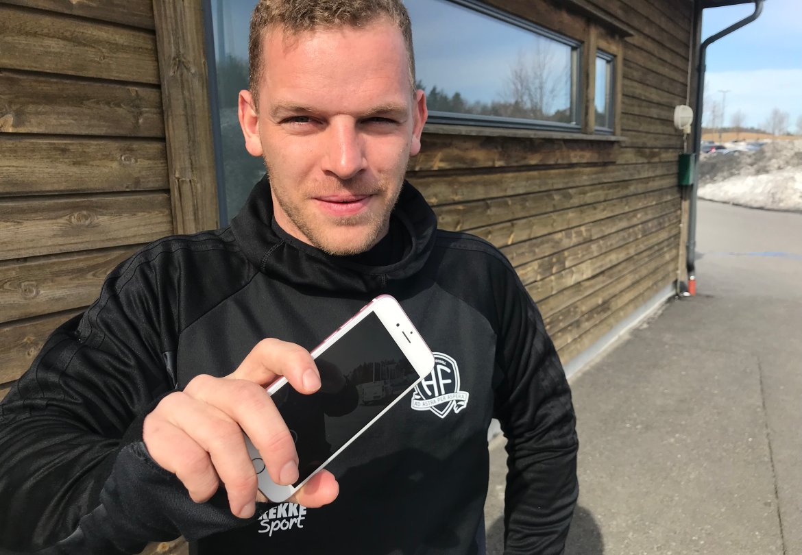 Jakob Rasmussen styrer Snapchat den kommende uken!