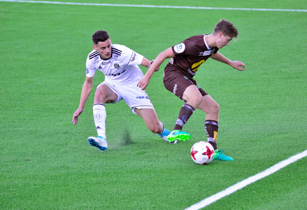 Adi Markovic vikarierte prikkfritt på venstreback.