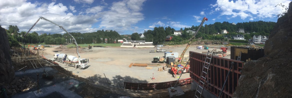 Panorama-bilde fra Norac stadion, juni 2017.