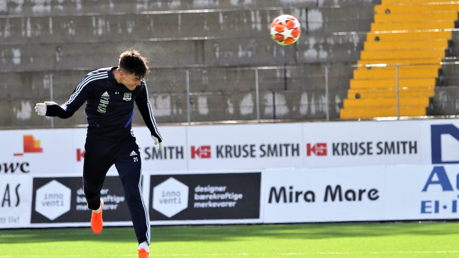 Stian Michalsen har begynt å trene med ball igjen. Han håper å være spilleklar om ikke lenge. 