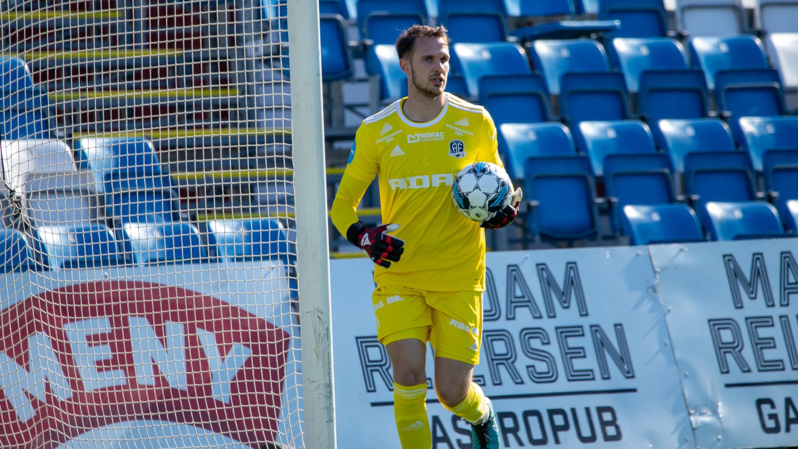 Jonatan Byttingsvik måtte varte opp med flere gode redninger da Staal kom til store sjanser i andre omgang.