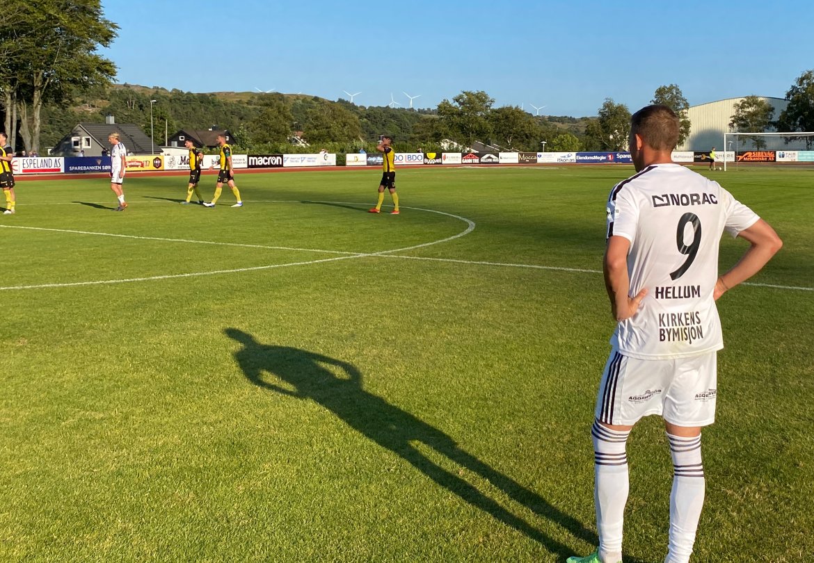 Andreas Hellum måtte gå målløs av banen denne gangen....