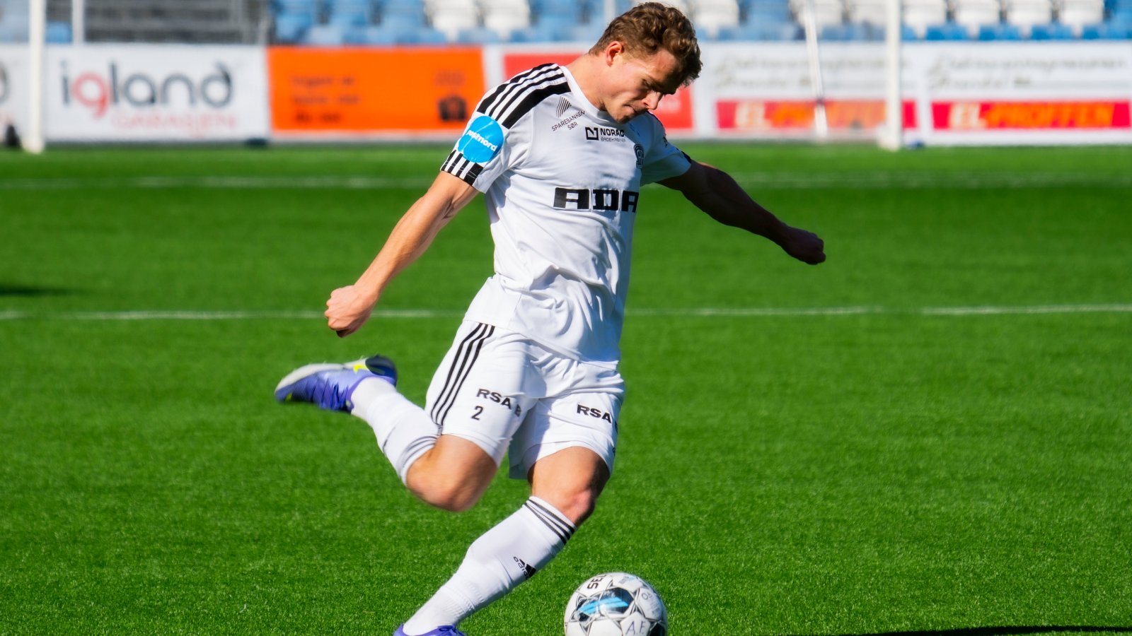 Den hurtige og offensive backen Jonas T. Fredriksen kan bli en publikumsfavoritt på Norac stadion i år.