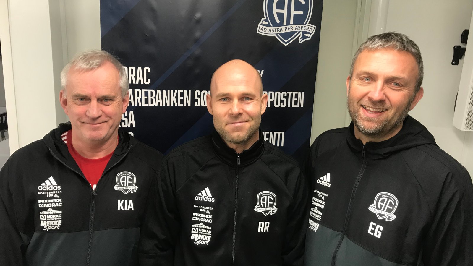 Kjell Inge Askeland, Roger Risholt og Eigil Gylland blir det nye trenerteamet for Arendals juniorlag i 2018.