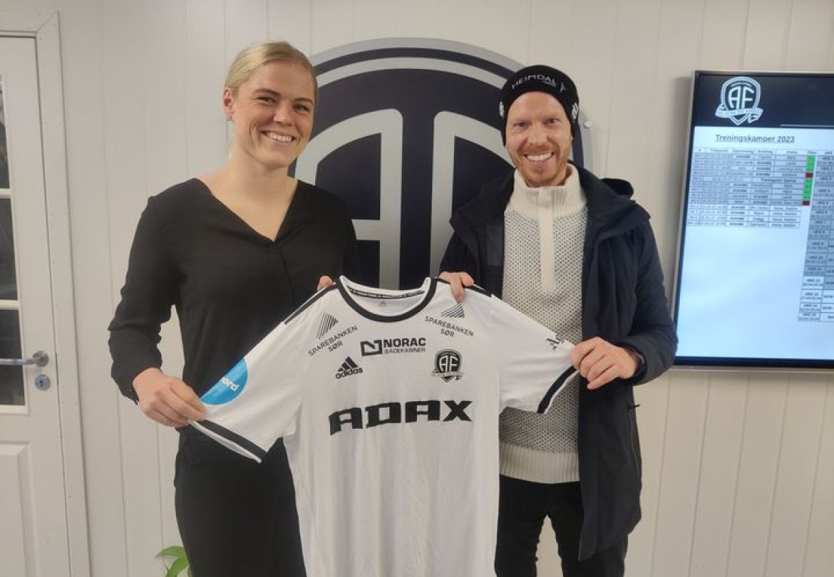 Heimdalfondene heier på Arendal og er med på laget både når Arendal Fotball Herrer møter Lyn og når Kamilla Aabel og damelaget møter Bryne 27. mai!