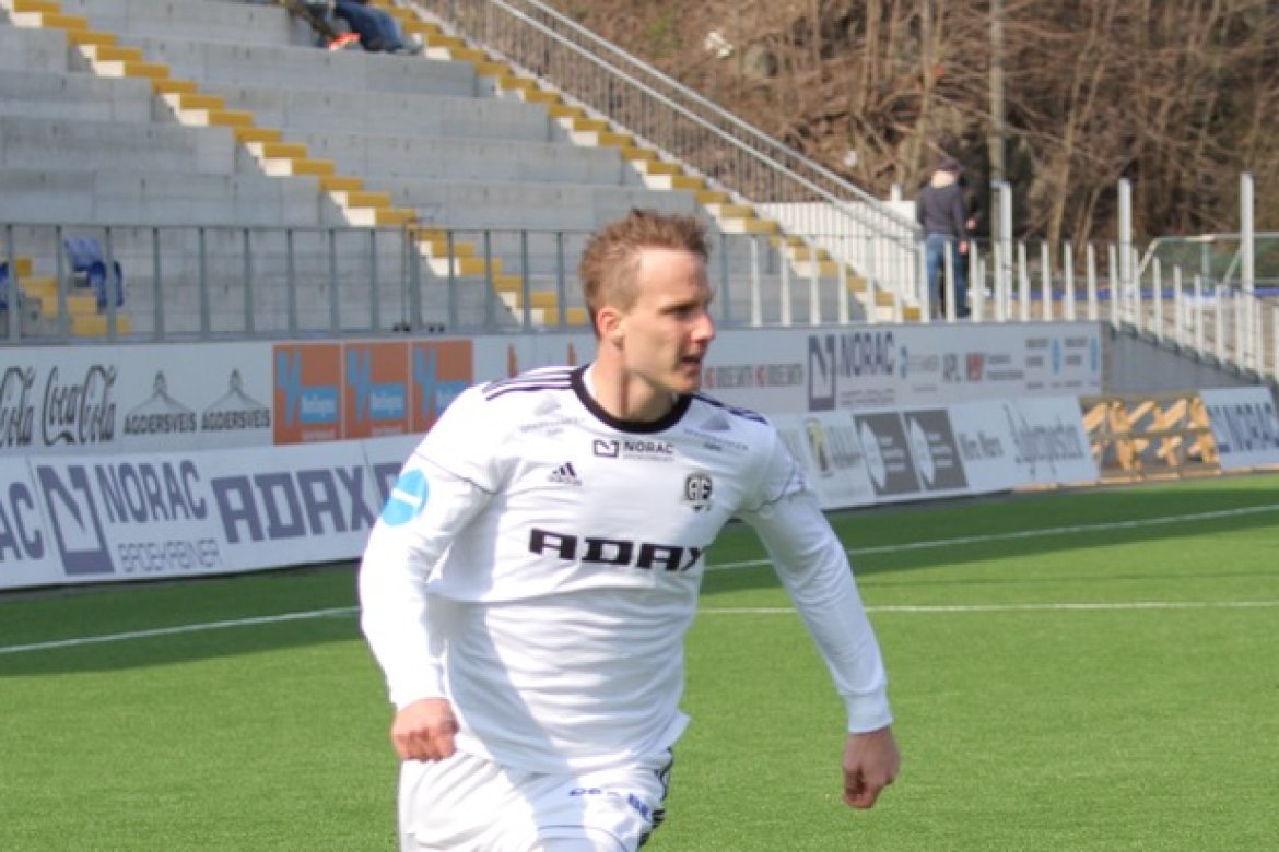 Sune Kiilerich opererte på høyreback i generalprøven mot Asker. Den oppgaven løste han imponerende godt!