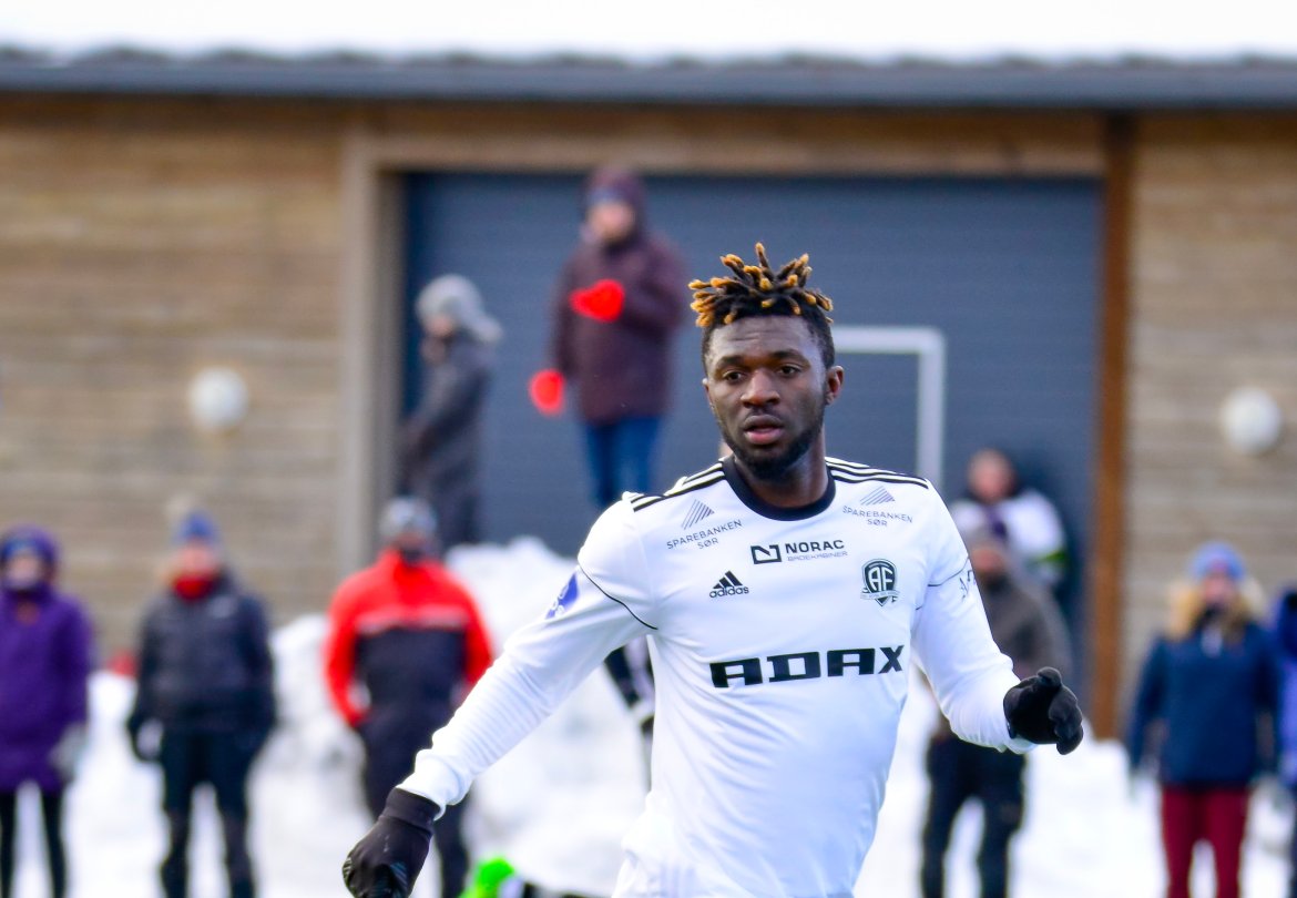 Thompson Ekpe viser fin formutvikling i oppkjøringsperioden.