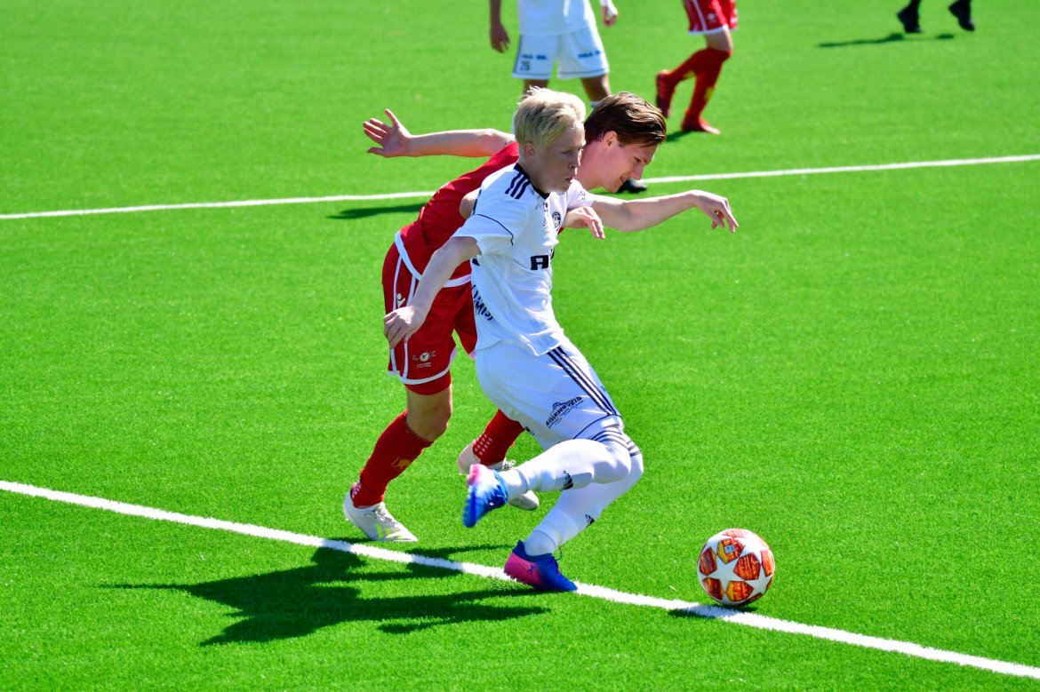 Even Larsen fikk sin A-lagsdebut for Arendal mot Levanger og viste friske takter i de minuttene han fikk anledning til å vise seg frem.