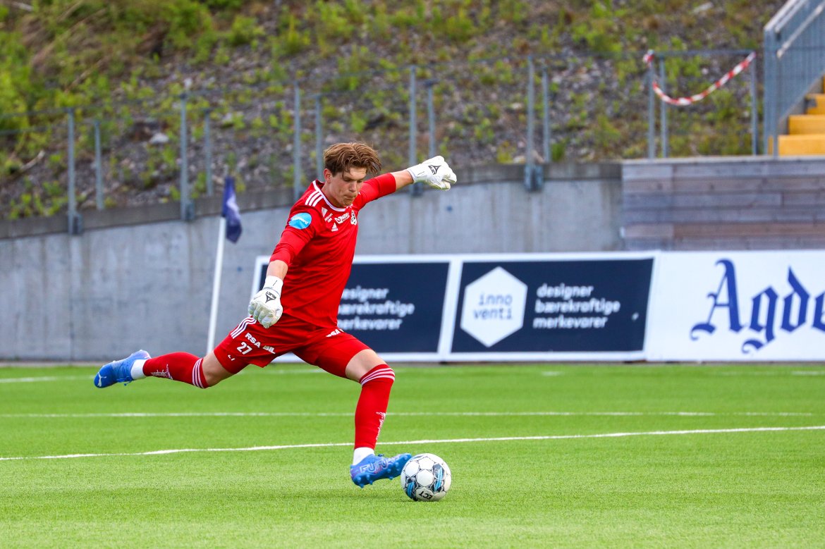 Mathias Skjævestad leverte meget solid keeperspill.