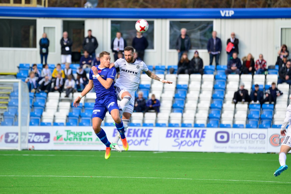 Avni Pepa i duell mot Ranheim.