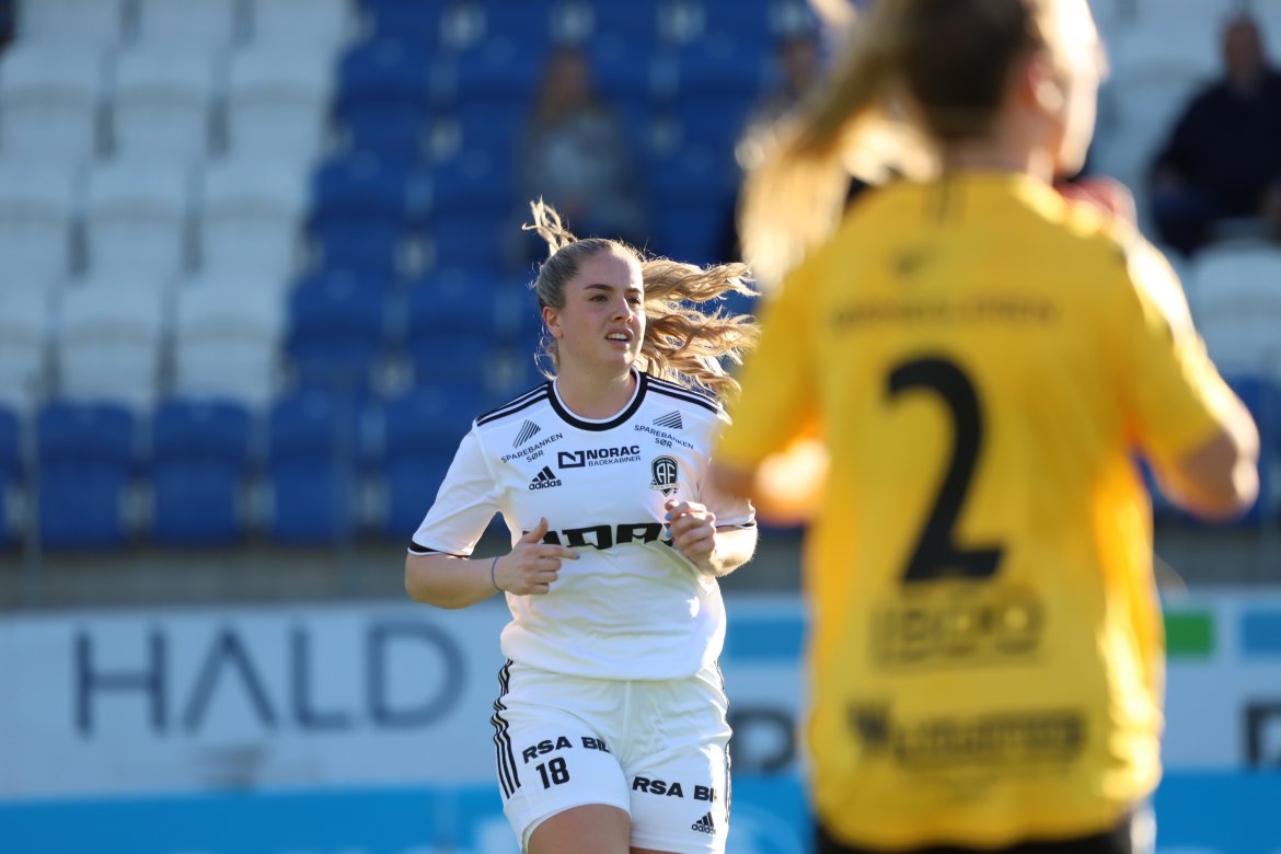 Emily Hertzberg di Lorenzo.