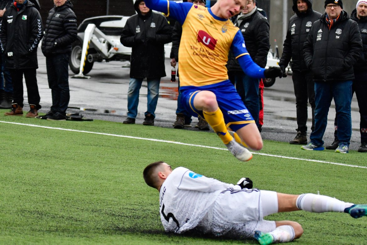 Ilir Kukleci gir alt i taklingene.