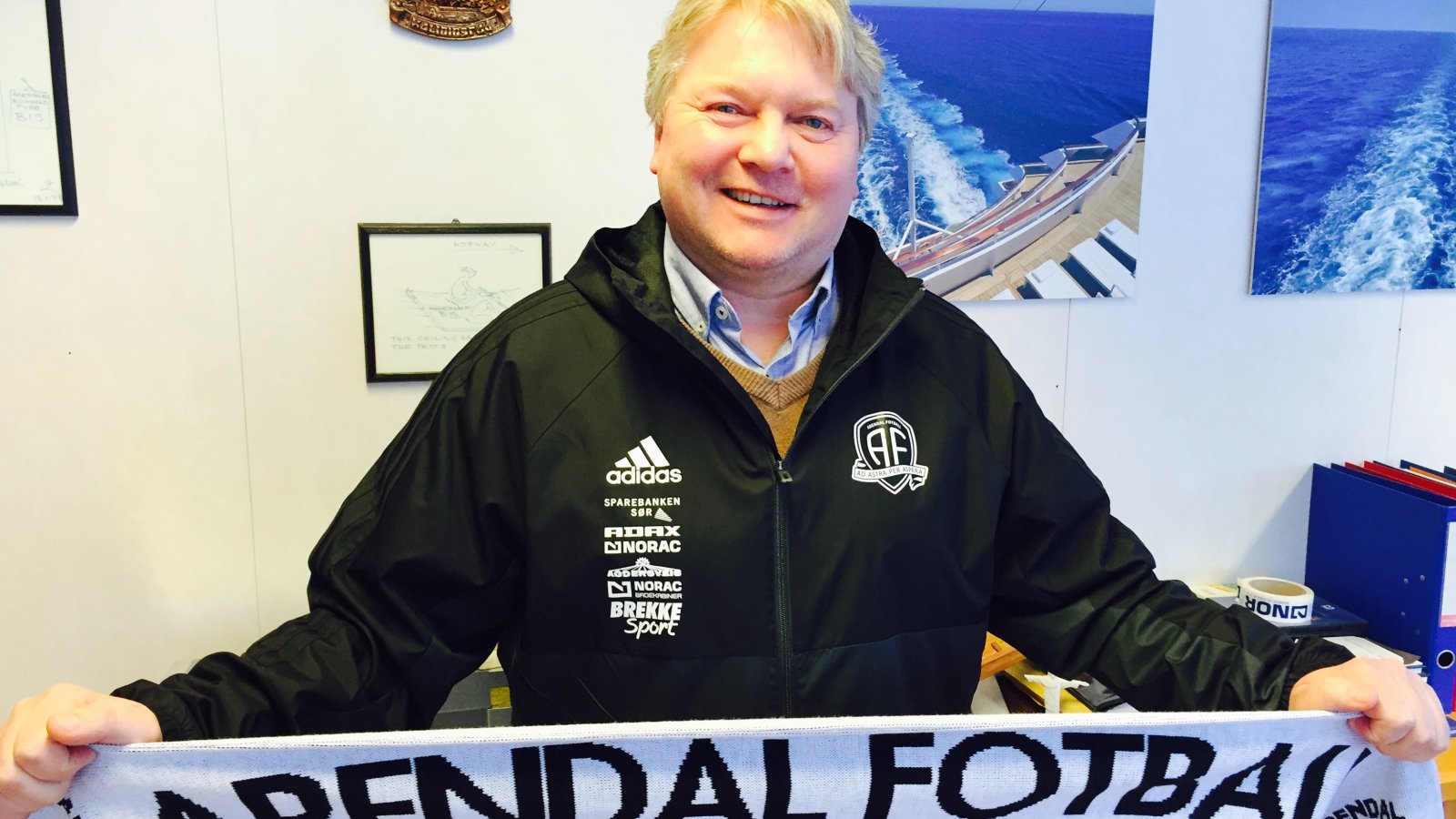 Rune Aarrestad og Norac er en langsiktig samarbeidspartner for Arendal Fotball. Nå har de forlenget avtalen som generalpartner for klubben, i tillegg til at selskapet har kjøpt rettighetene til stadionnavnet de neste 12 årene.