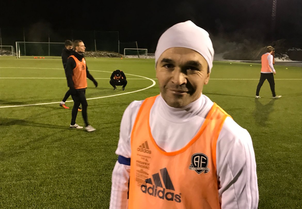 Wilhem Pepa trener hardere og mer intensivt enn noensinne. Han vil sette spor etter seg, også i Obosligaen!