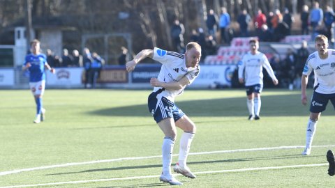 1-1 mot Fløy i serieåpningen på bortebane